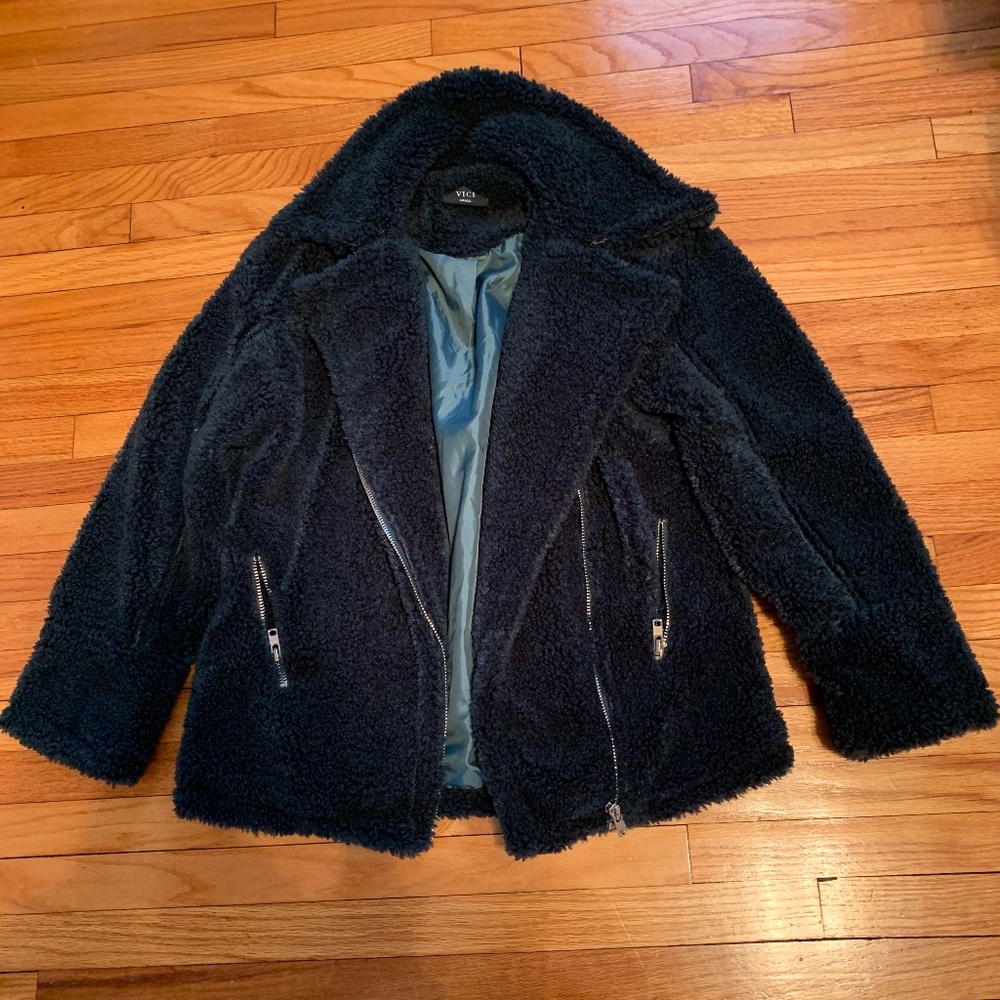 EMERALD GREEN VICI SHERPA JACKET